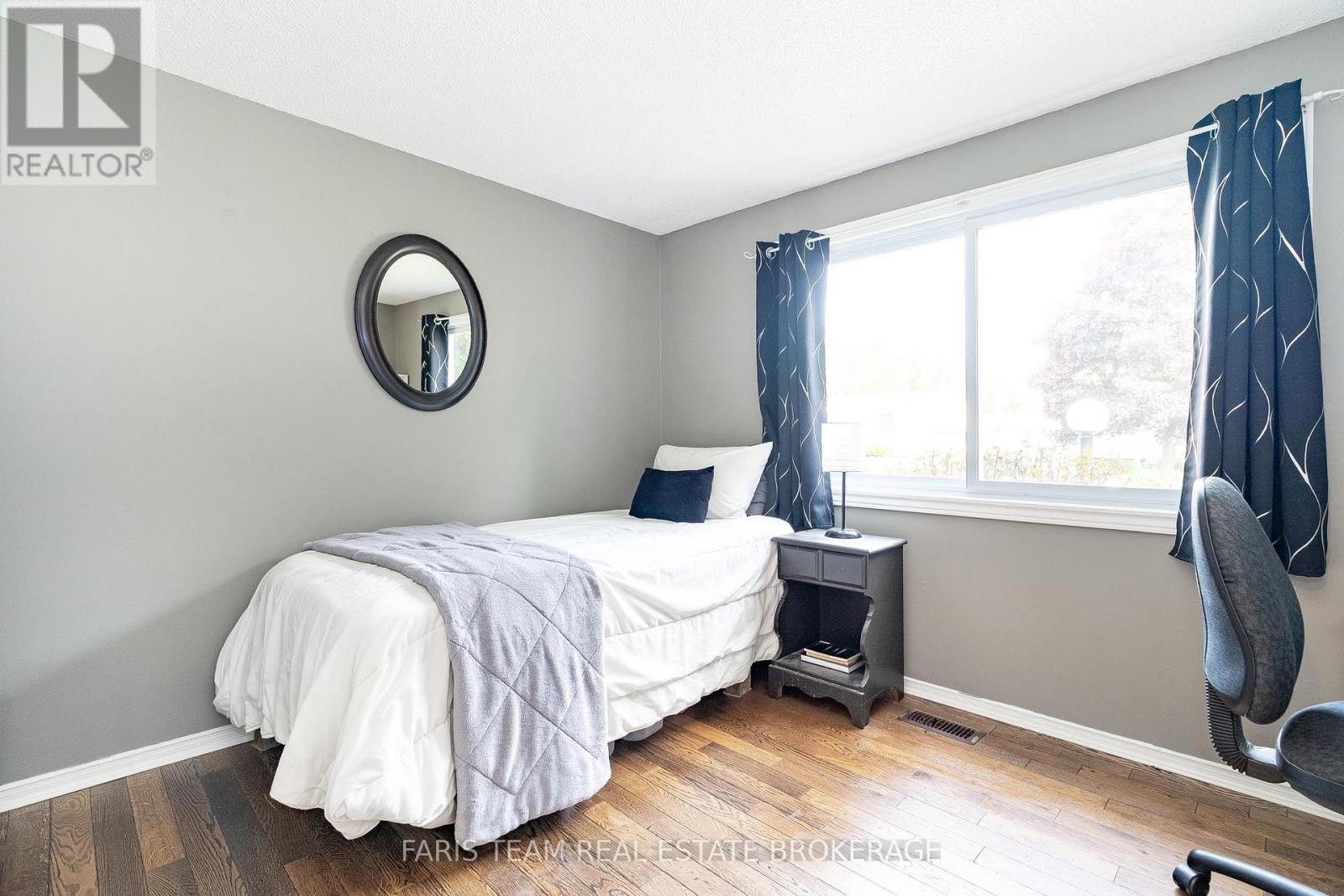 81 Corner Brook Trail, Innisfil, Ontario  L9S 1S1 - Photo 21 - N12585902