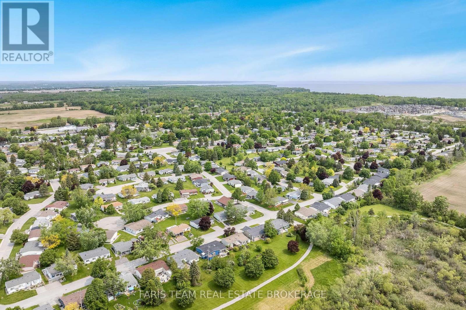 81 Corner Brook Trail, Innisfil, Ontario  L9S 1S1 - Photo 32 - N12585902