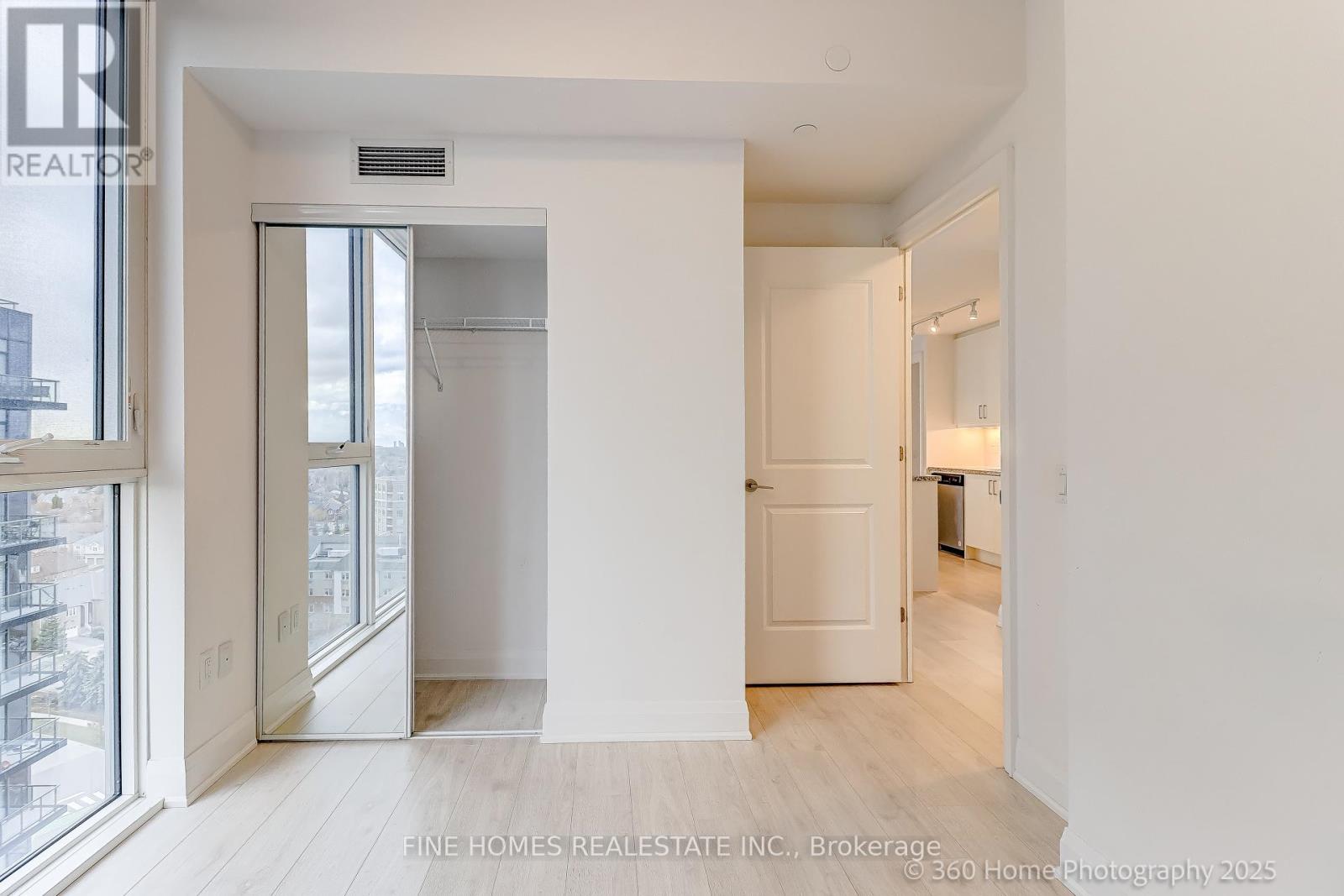 20 Gatineau Drive, Vaughan, Ontario  L4J 0L3 - Photo 19 - N12585910