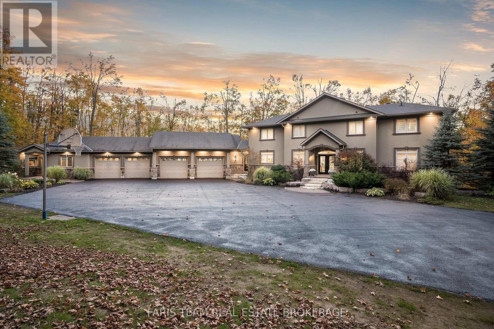 911 Bass Lake Side Road W, Oro-Medonte (Horseshoe Valley), Ontario  L0L 2E0 - Photo 1 - S12585774