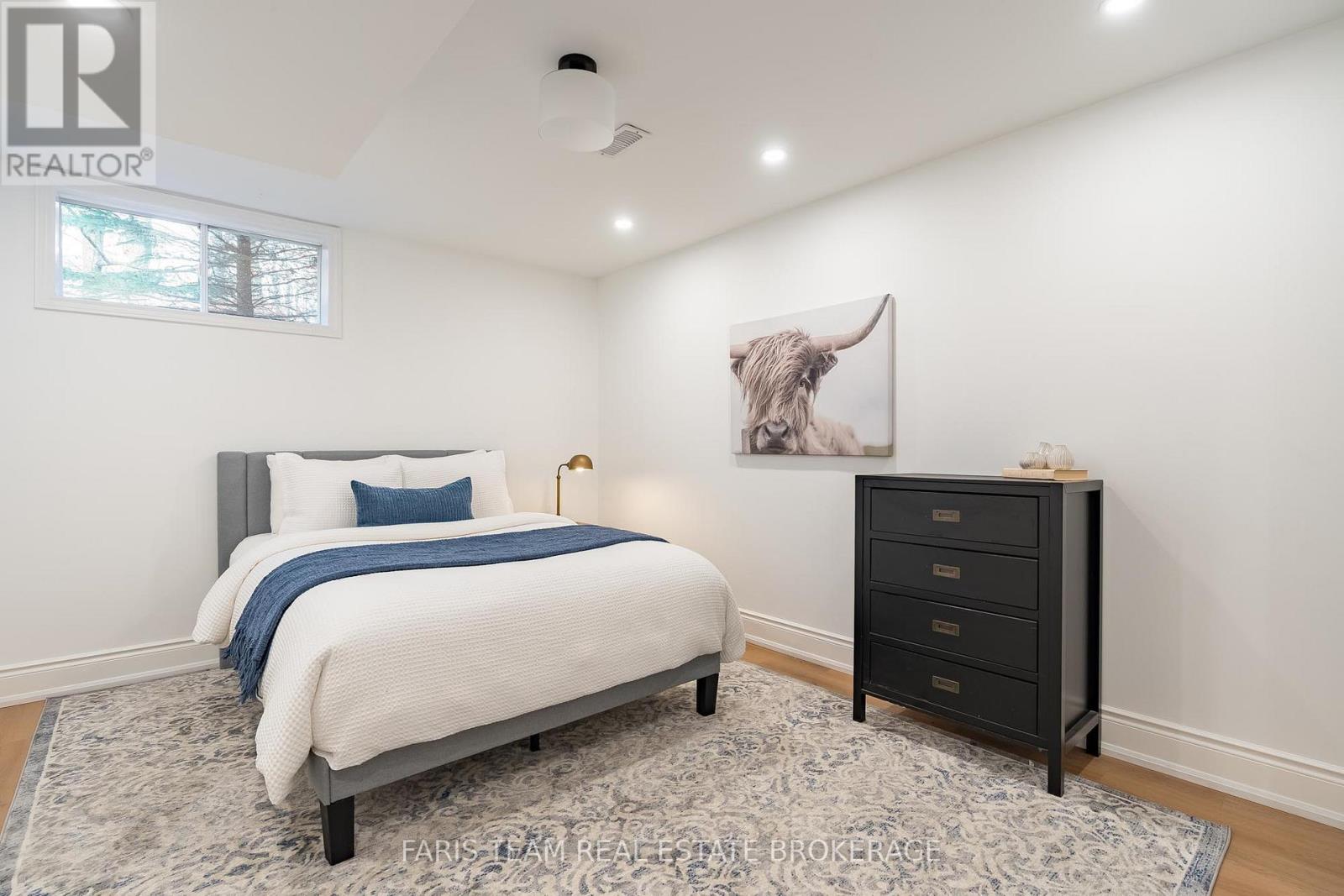 911 Bass Lake Side Road W, Oro-Medonte (Horseshoe Valley), Ontario  L0L 2E0 - Photo 28 - S12585774