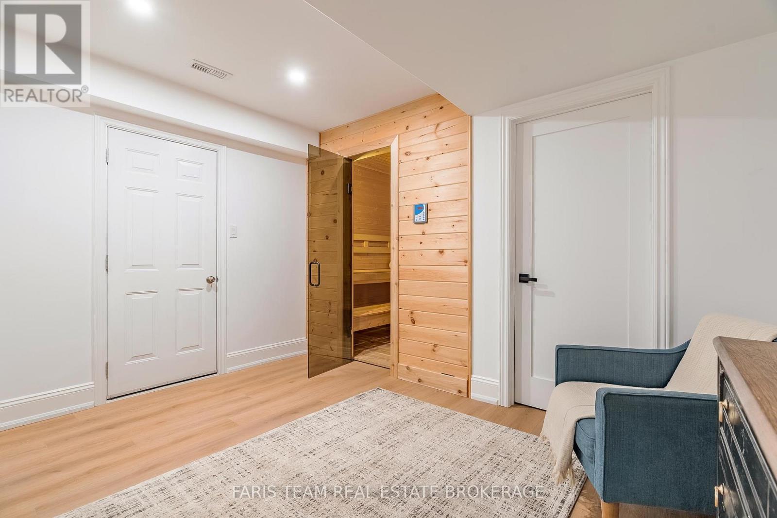 911 Bass Lake Side Road W, Oro-Medonte (Horseshoe Valley), Ontario  L0L 2E0 - Photo 30 - S12585774