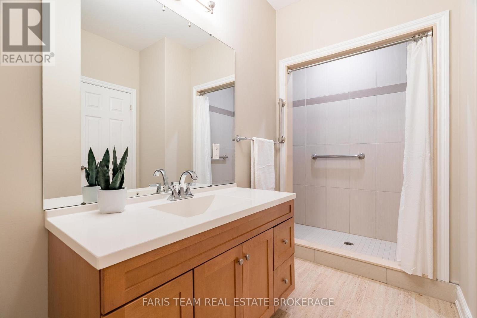 911 Bass Lake Side Road W, Oro-Medonte (Horseshoe Valley), Ontario  L0L 2E0 - Photo 38 - S12585774