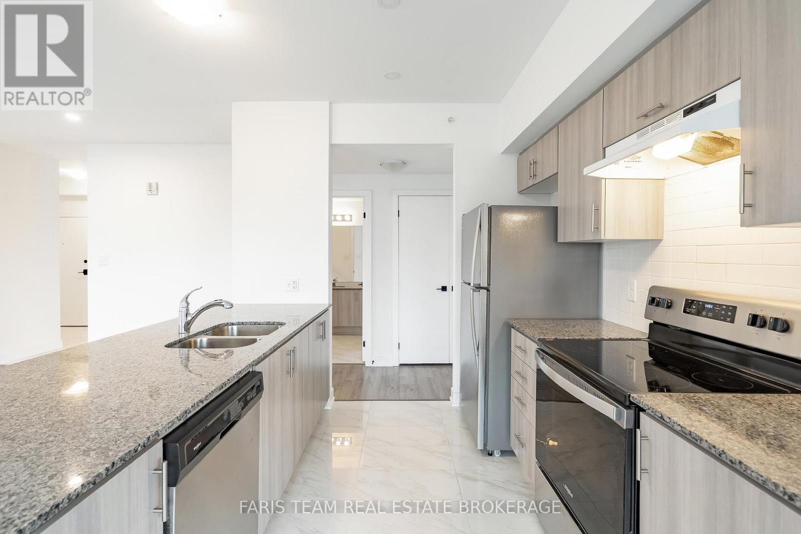 411 - 8 Culinary Lane, Barrie, Ontario  L9J 0T2 - Photo 11 - S12585856