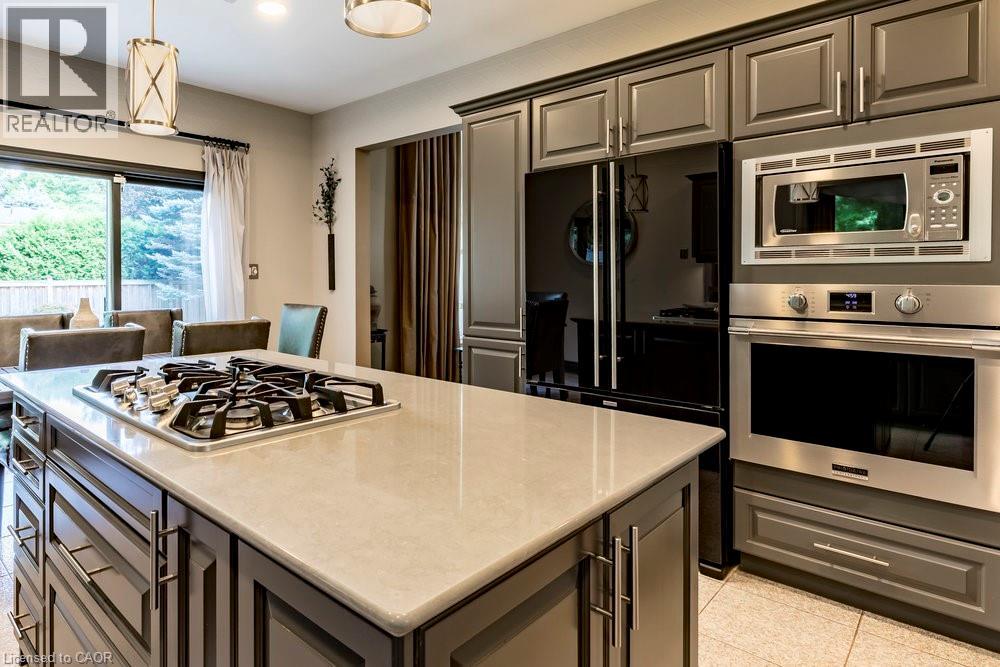 223 Briar Hill Crescent, Ancaster, Ontario L9G 3M9 - Photo 10 - 40767496