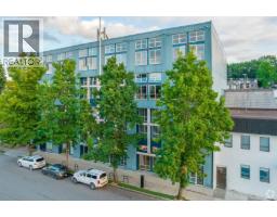 106 338 W 8TH AVENUE, Vancouver, British Columbia