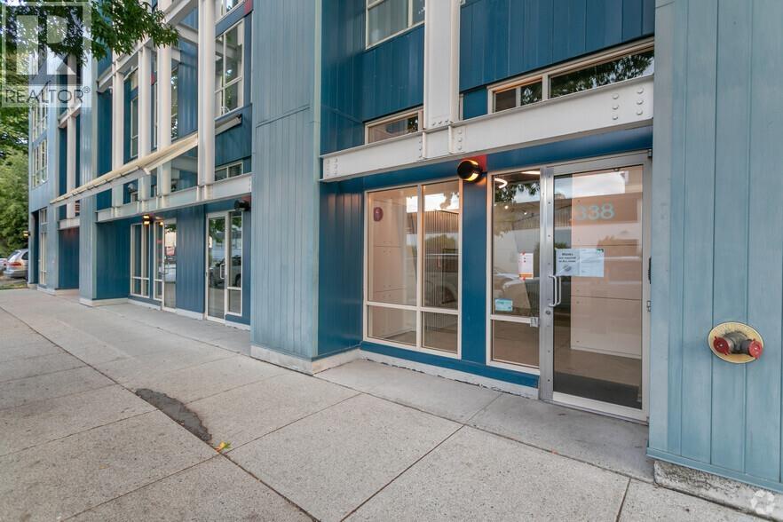 105 338 W 8th Avenue, Vancouver, British Columbia  V5Y 3X2 - Photo 3 - C8074168