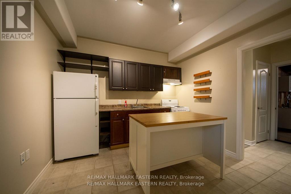 1568 Ireland Drive, Peterborough (Monaghan Ward 2), Ontario  K9K 2T2 - Photo 25 - X12585980