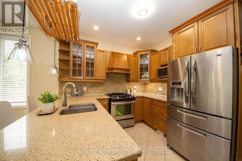 1568 Ireland Drive, Peterborough (Monaghan Ward 2), Ontario  K9K 2T2 - Photo 7 - X12585980