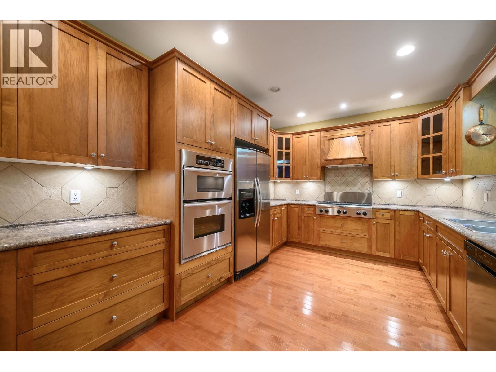 24270 Mcclure Drive, Maple Ridge, British Columbia  V2W 2E5 - Photo 10 - R3070362