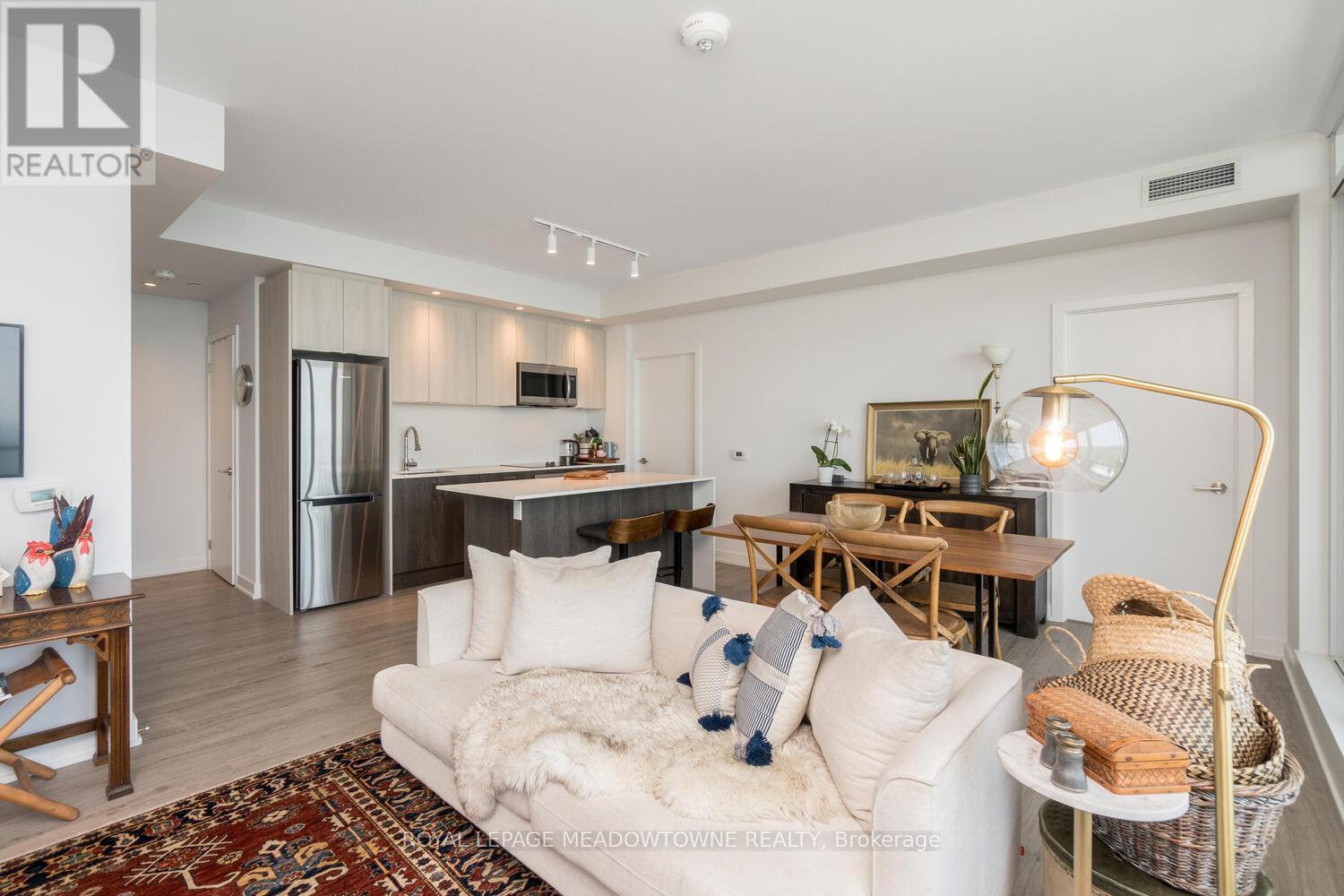 2307 - 1926 LAKE SHORE BOULEVARD W, Toronto, Ontario