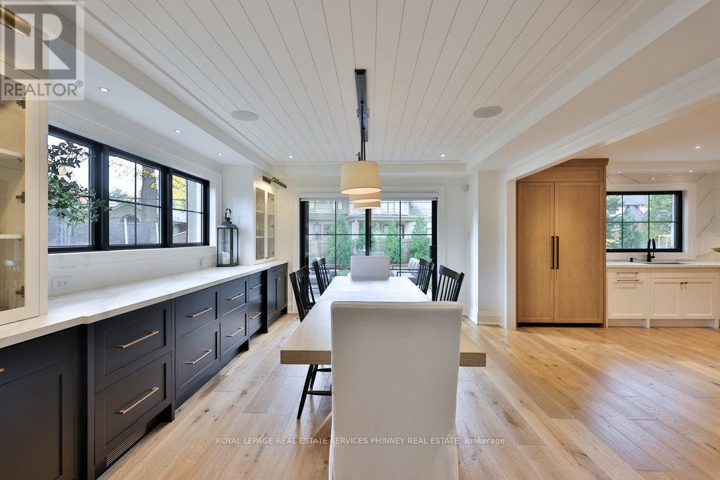 1489 Mildmay Court, Mississauga, Ontario  L5J 2H4 - Photo 13 - W12585844