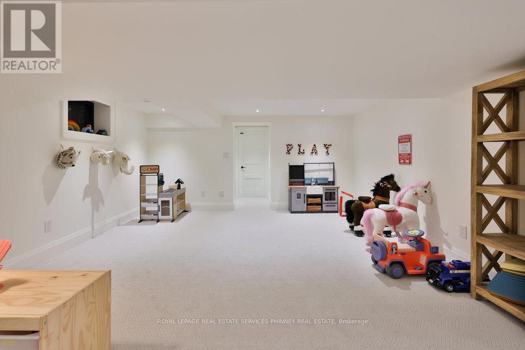 1489 Mildmay Court, Mississauga, Ontario  L5J 2H4 - Photo 42 - W12585844