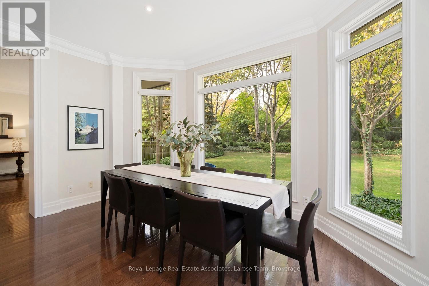 562 Gladwyne Court, Mississauga, Ontario  L5H 4L4 - Photo 20 - W12585922