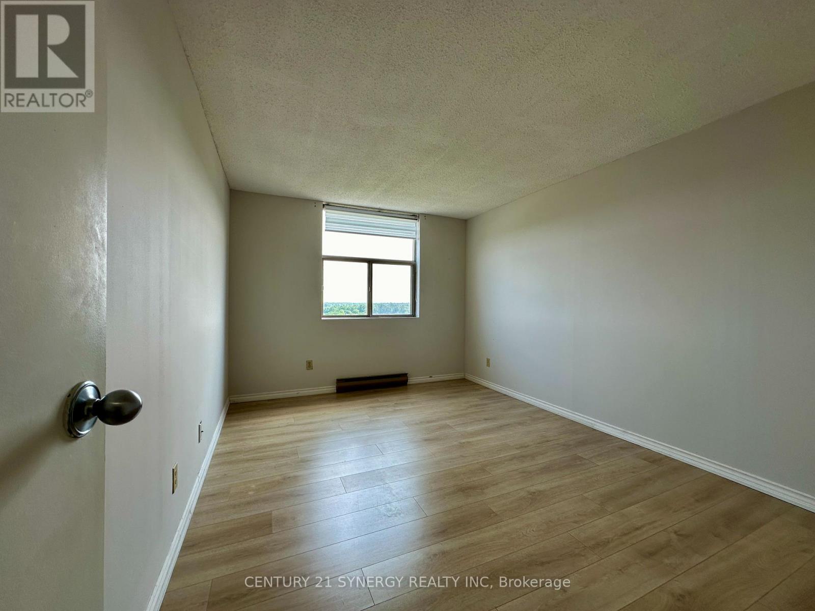 1508 - 2760 Carousel Crescent, Ottawa, Ontario  K1T 2N4 - Photo 15 - X12585988