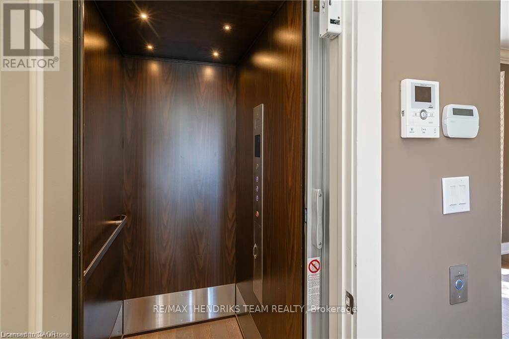 20 - 19 Lake Street, Grimsby, Ontario  L3M 0C3 - Photo 12 - X12367060