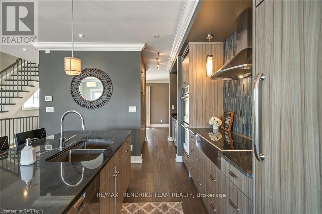 20 - 19 Lake Street, Grimsby, Ontario  L3M 0C3 - Photo 24 - X12367060