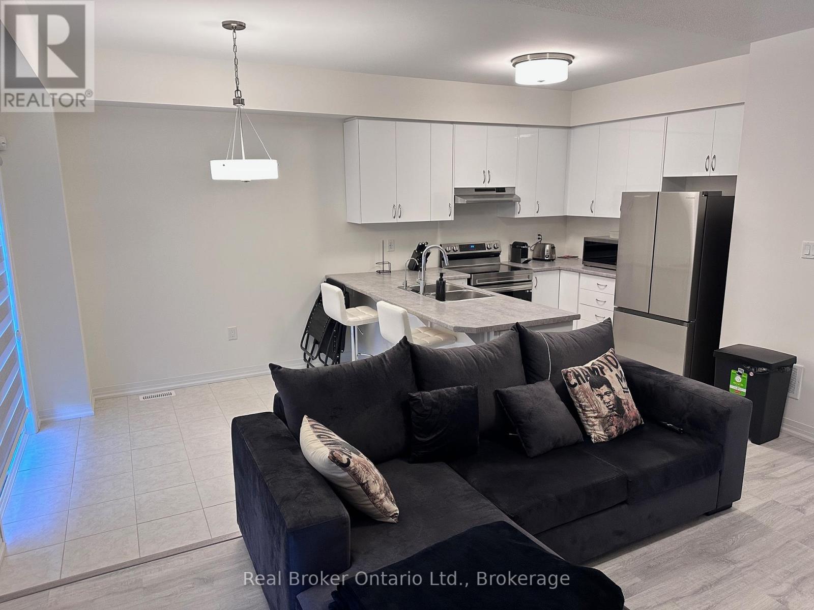 37 George Brier Drive W, Brant, Ontario  N3L 3Z9 - Photo 7 - X12585936