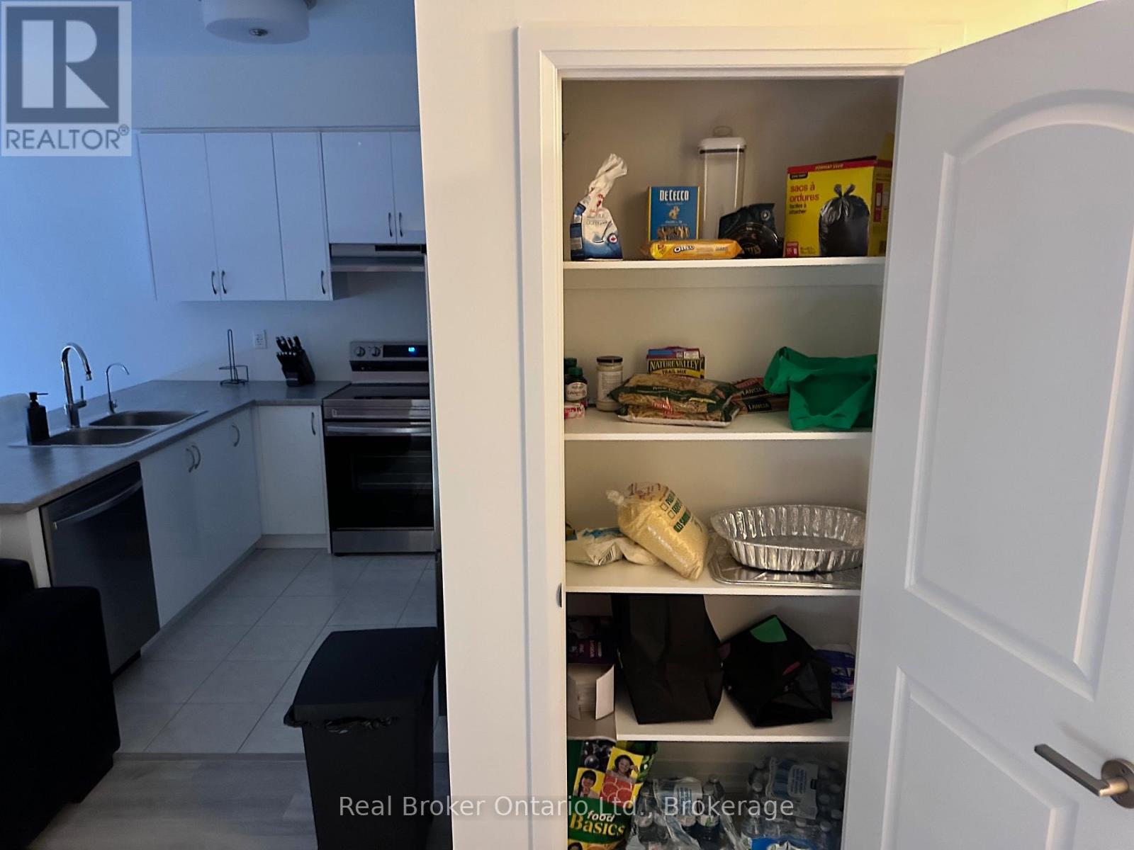 37 George Brier Drive W, Brant, Ontario  N3L 3Z9 - Photo 8 - X12585936