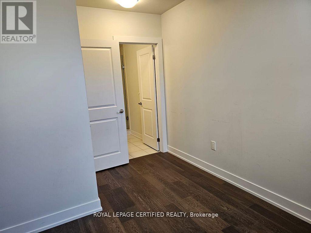 L115 - 9560 Islington Avenue, Vaughan, Ontario  L4H 5E8 - Photo 6 - N12582172