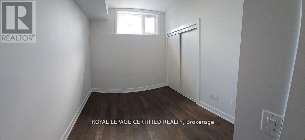 L115 - 9560 Islington Avenue, Vaughan, Ontario  L4H 5E8 - Photo 8 - N12582172