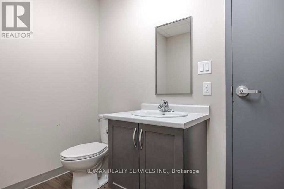 3 - 6 Front Street N, Thorold, Ontario  L2V 1X3 - Photo 11 - X12585848