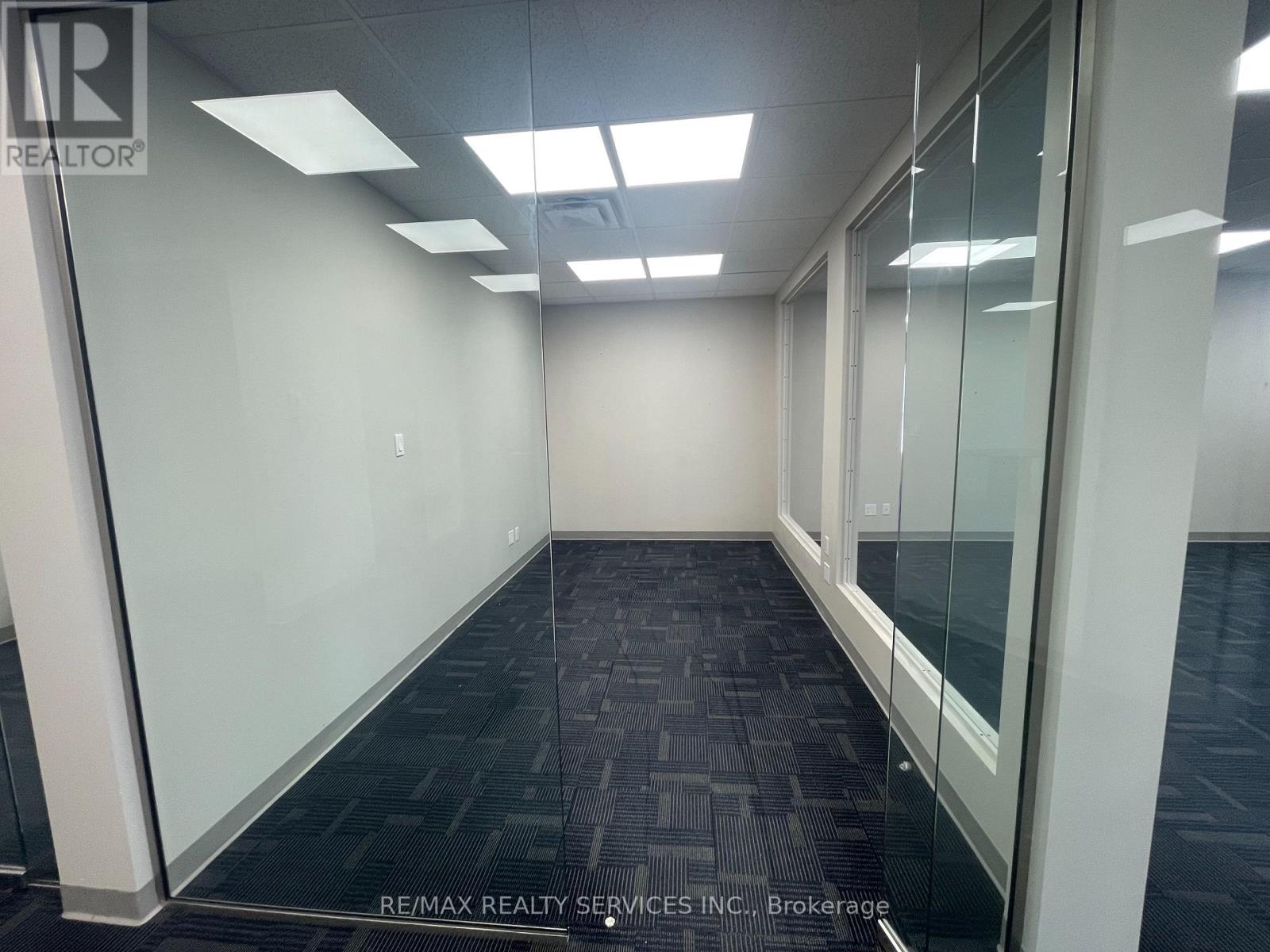 3 - 6 Front Street N, Thorold, Ontario  L2V 1X3 - Photo 7 - X12585848