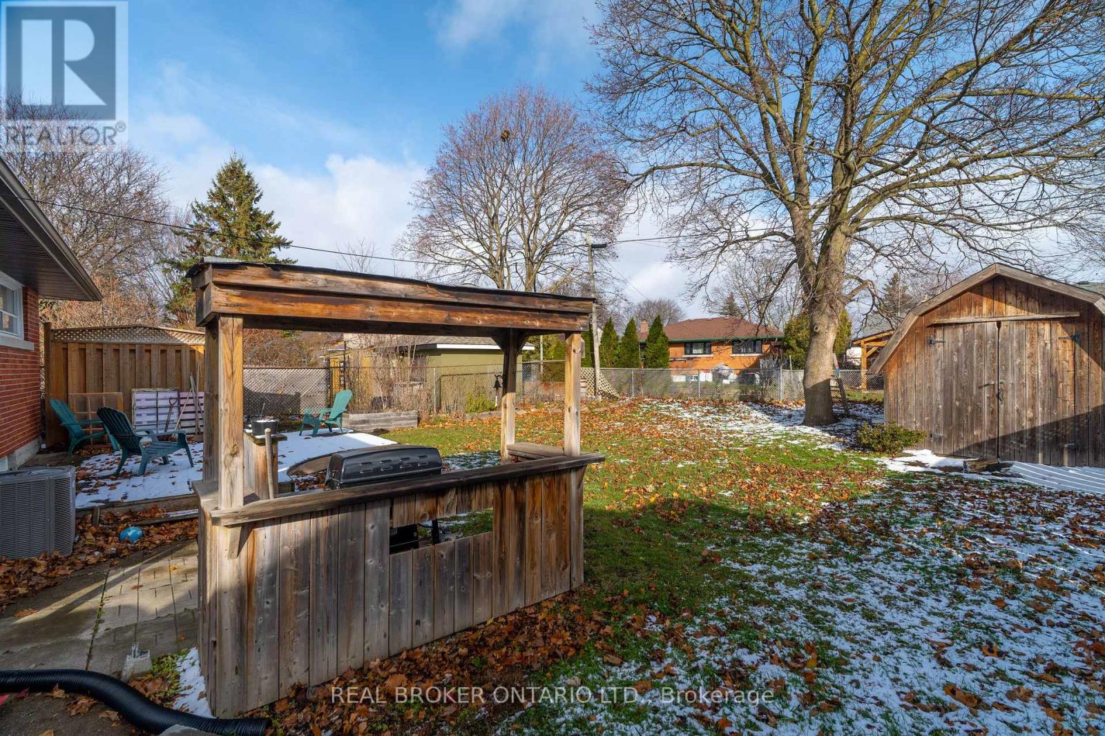 220 Bruce Street, Kitchener, Ontario  N2B 1Z3 - Photo 42 - X12585874