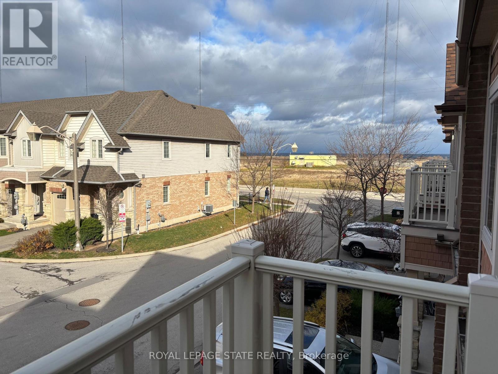 19 - 7 Lakelawn Road, Grimsby, Ontario  L3M 0E9 - Photo 31 - X12585894