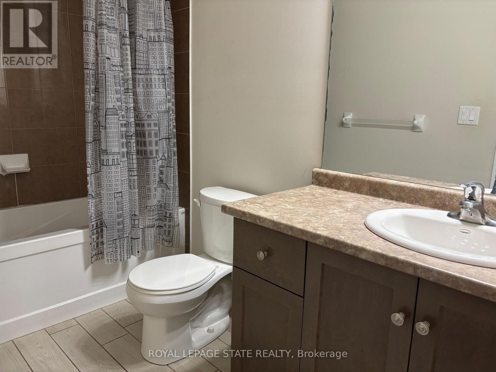 19 - 7 Lakelawn Road, Grimsby, Ontario  L3M 0E9 - Photo 32 - X12585894