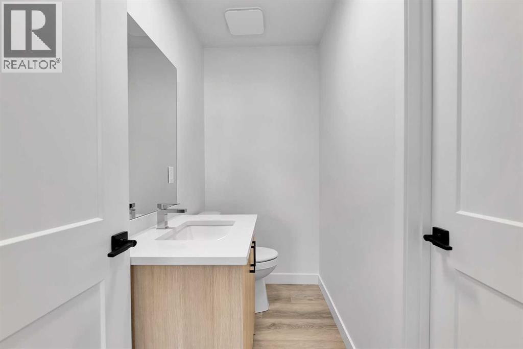 4905 Bowness Road Nw, Calgary, Alberta  T3B 1H1 - Photo 8 - A2272621