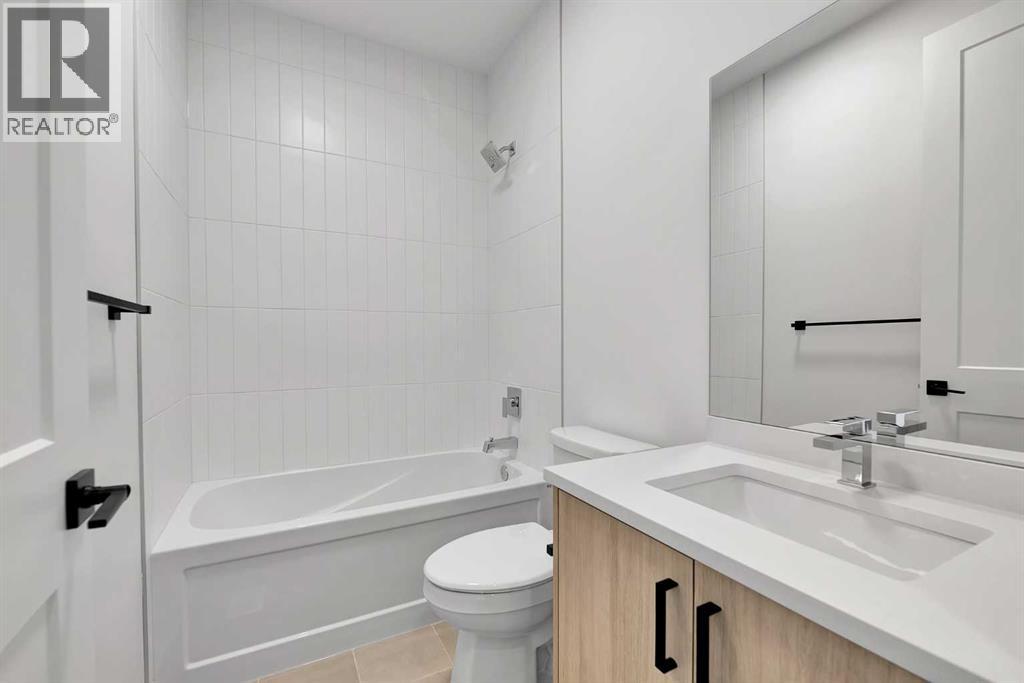 4905 Bowness Road Nw, Calgary, Alberta  T3B 1H1 - Photo 16 - A2272621