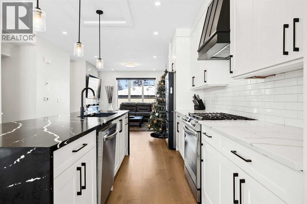 4635 79 Street Nw, Calgary, Alberta  T3B 2P1 - Photo 9 - A2272663