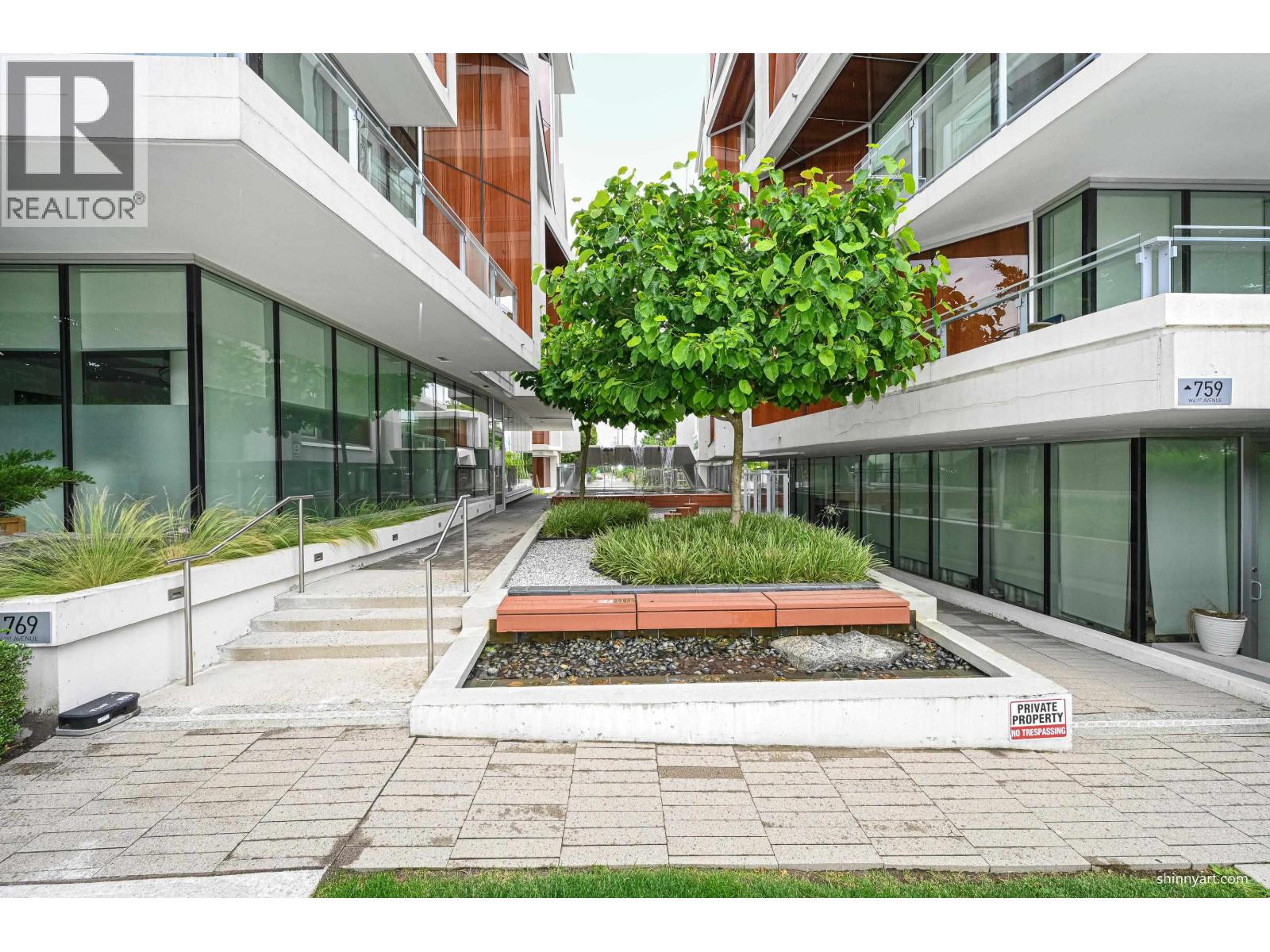 601 5699 Baillie Street, Vancouver, British Columbia  V5Z 3M7 - Photo 2 - R3070699