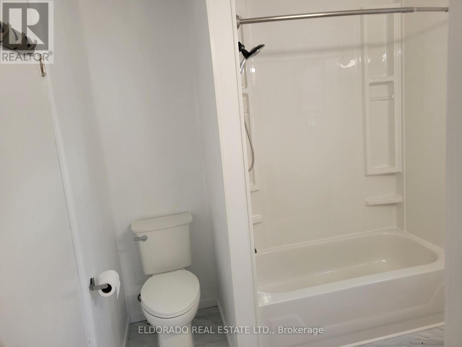 107 Mackan Street, Thorold, Ontario  L2V 1G5 - Photo 20 - X12585590