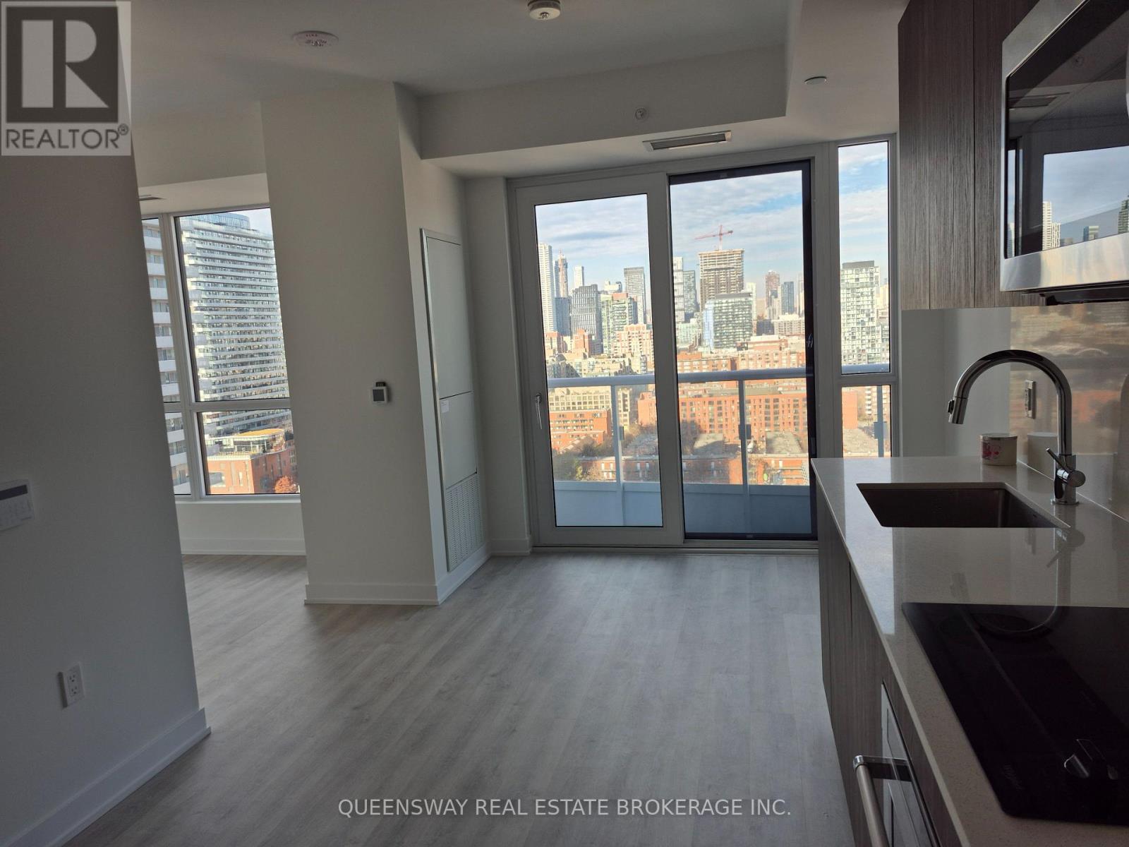 1904 - 15 Richardson Street, Toronto (Waterfront Communities), Ontario  M5A 0Y5 - Photo 7 - C12580060