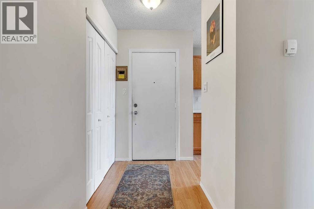 301, 6464 Travois Crescent Nw, Calgary, Alberta  T2K 3S9 - Photo 4 - A2273128