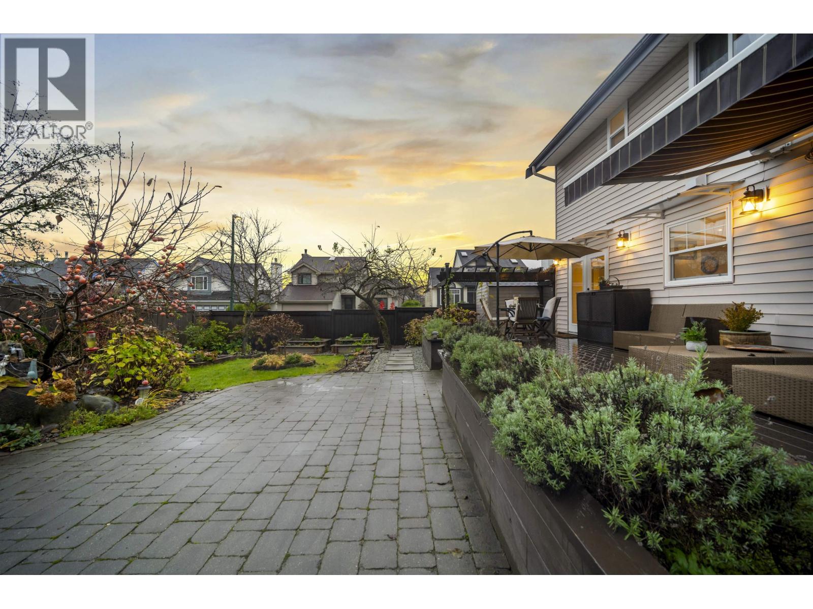 287 Santiago Street, Coquitlam, British Columbia  V3K 6R3 - Photo 33 - R3070877