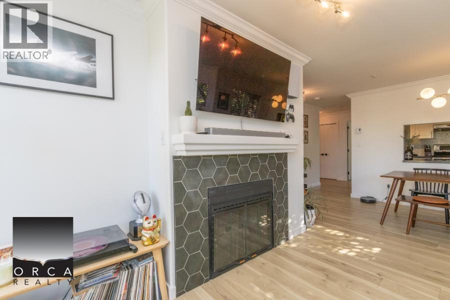 201 111 W 5th Street, North Vancouver, British Columbia  V7M 1J6 - Photo 8 - R3070881