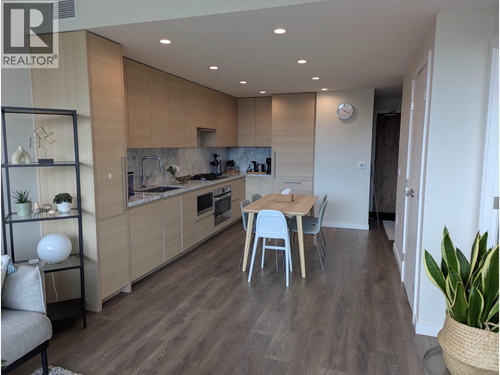 1003 305 Morrissey Road, Port Moody, British Columbia  V3H 0M2 - Photo 3 - R3070887