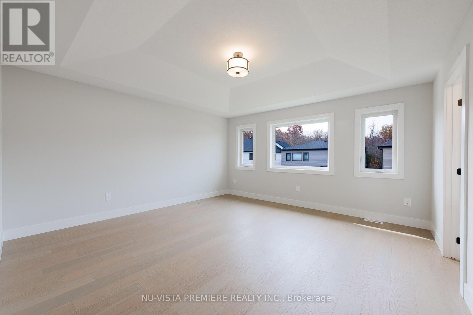 1689 Brayford Avenue, London South (South K), Ontario  N6K 0H1 - Photo 24 - X12575274