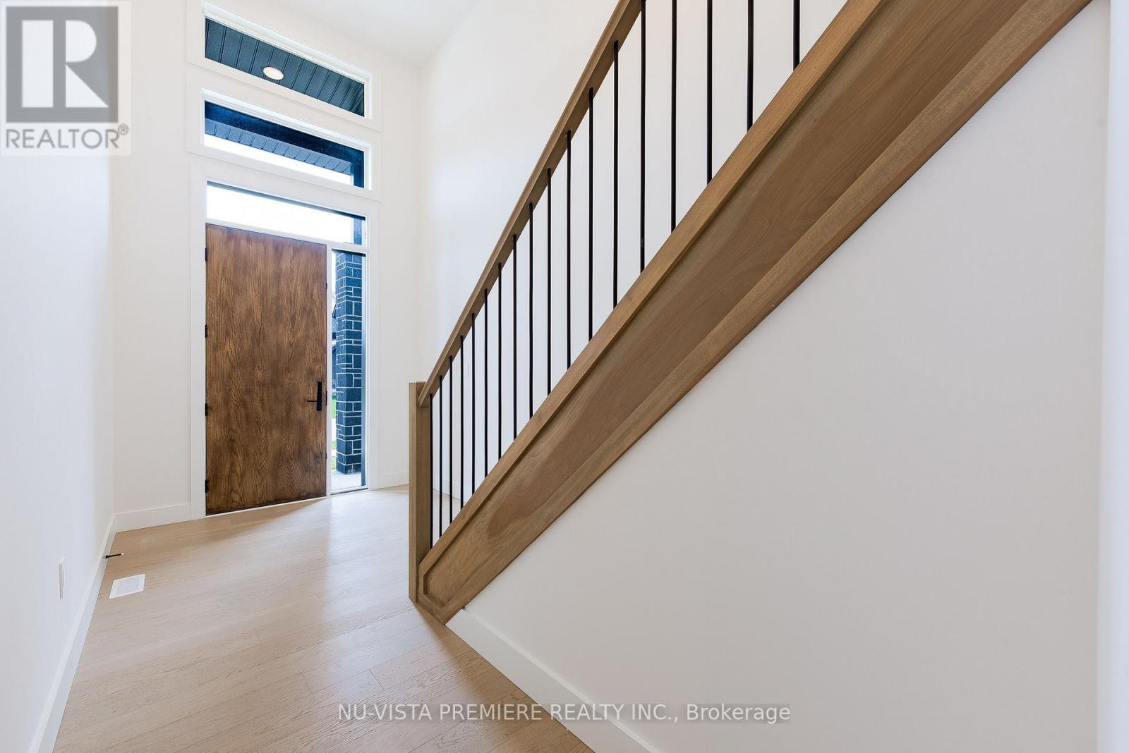 1689 Brayford Avenue, London South (South K), Ontario  N6K 0H1 - Photo 32 - X12575274