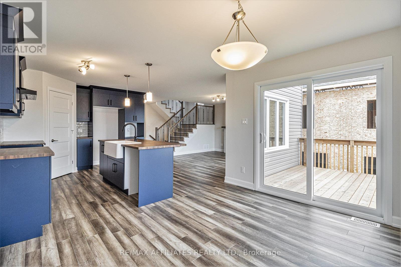 404 Falcon Lane, Russell, Ontario  K4R 1E5 - Photo 5 - X9517769