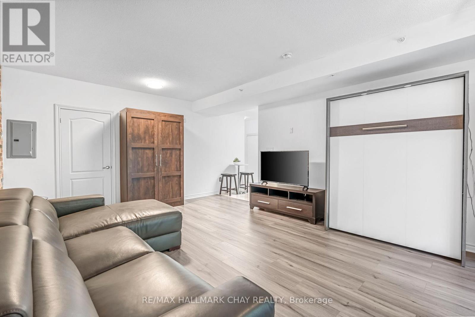 110 - 41 Ferndale Drive S, Barrie, Ontario  L4N 5T6 - Photo 11 - S12384905