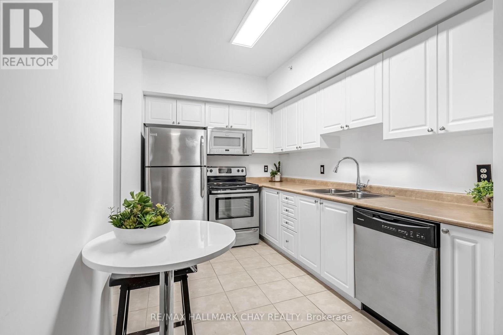 110 - 41 Ferndale Drive S, Barrie, Ontario  L4N 5T6 - Photo 7 - S12384905