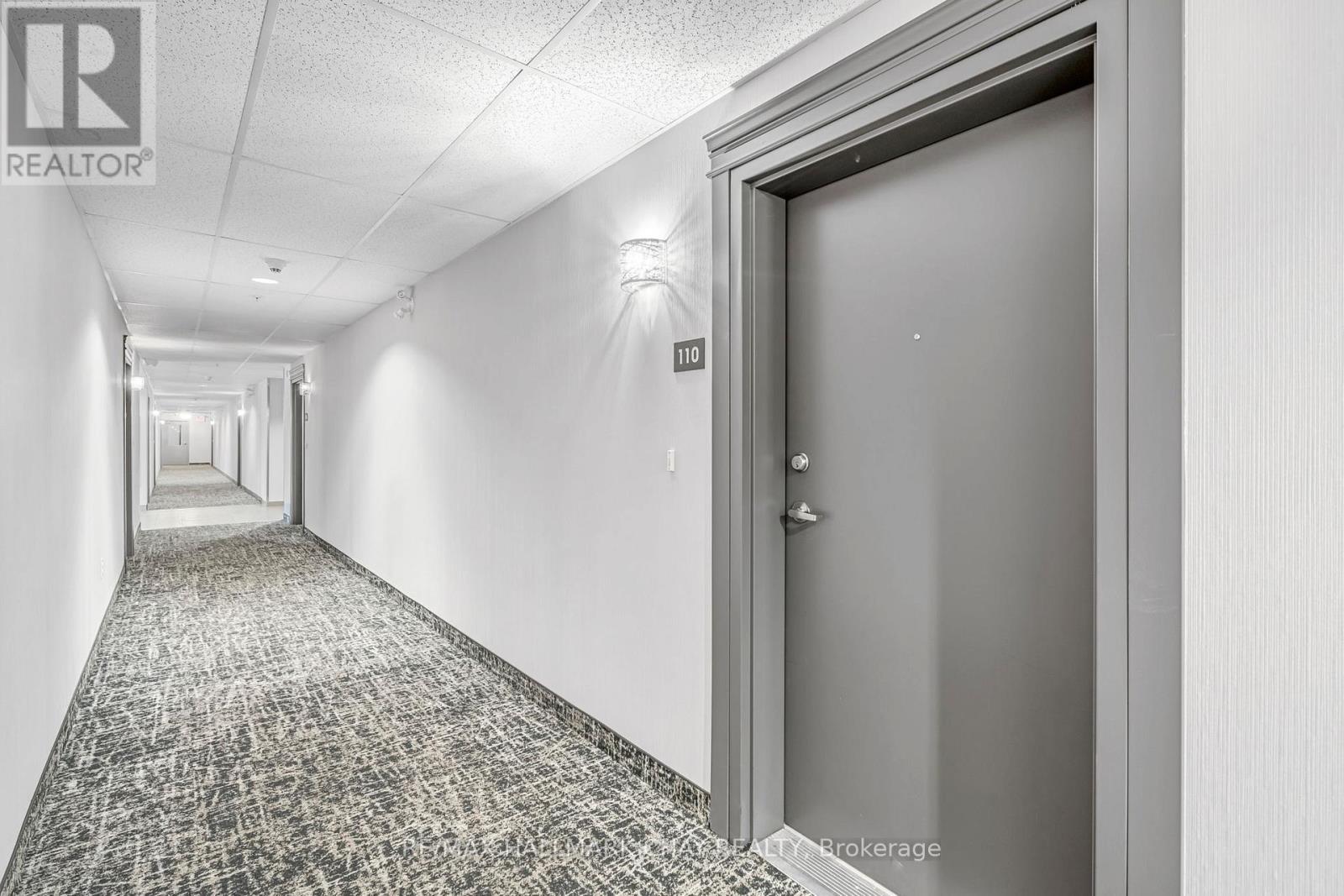 110 - 41 Ferndale Drive S, Barrie, Ontario  L4N 5T6 - Photo 5 - S12384905