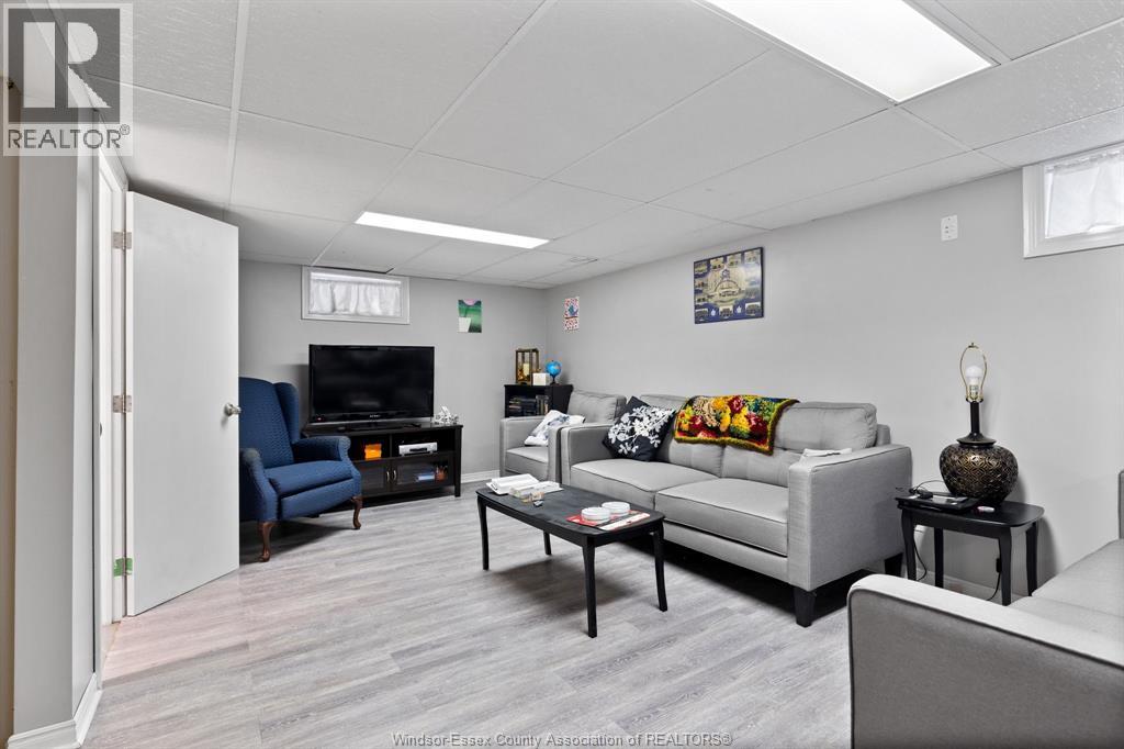 964 Parkview Avenue, Windsor, Ontario N8S 2X4 - Photo 14 - 25030793