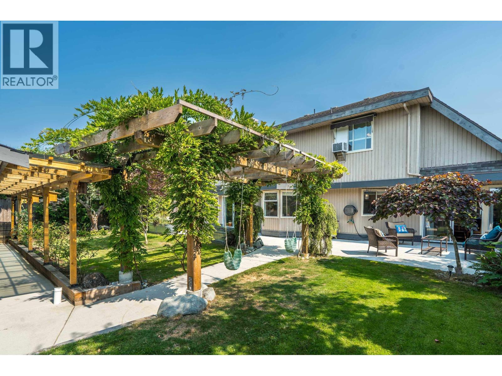 4553 66 Street, Ladner, British Columbia  V4K 4Y8 - Photo 1 - R3070831