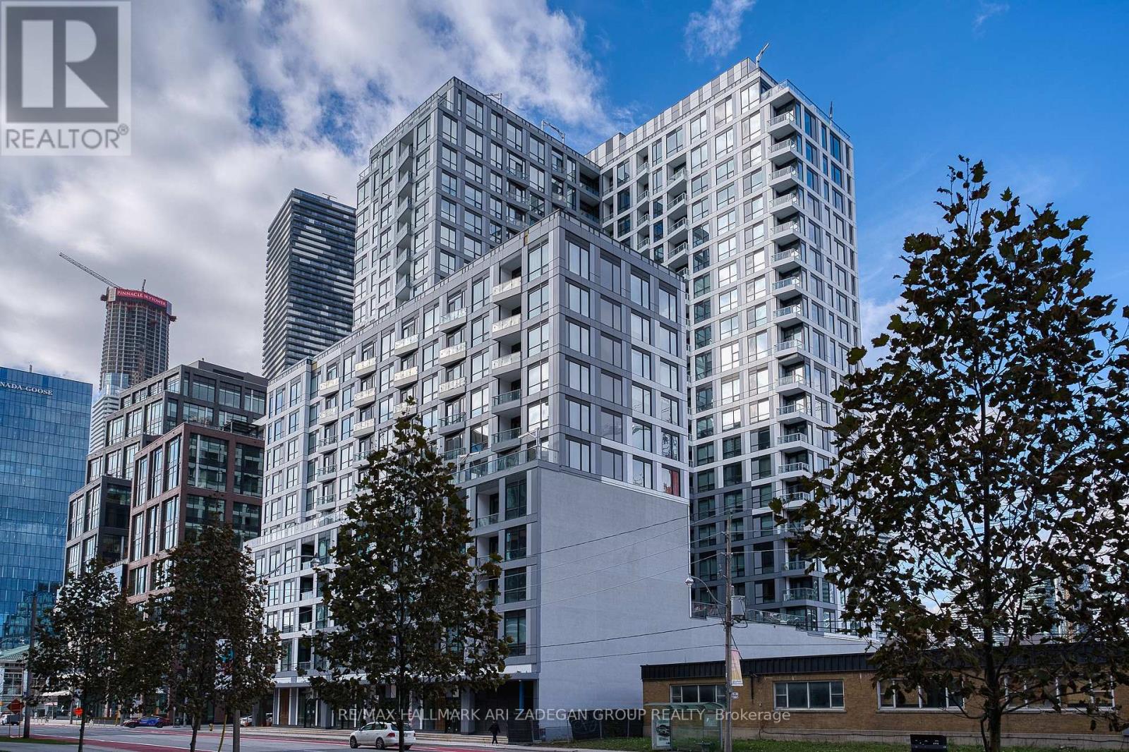 1912 - 15 RICHARDSON STREET, Toronto, Ontario