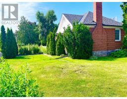 493 Plains Road, Toronto (East York), Ca